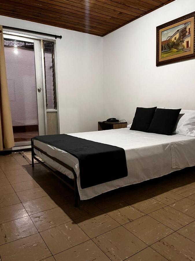 Alpino Guest house